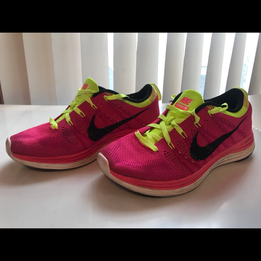 Nike Flyknit One Women 6.5